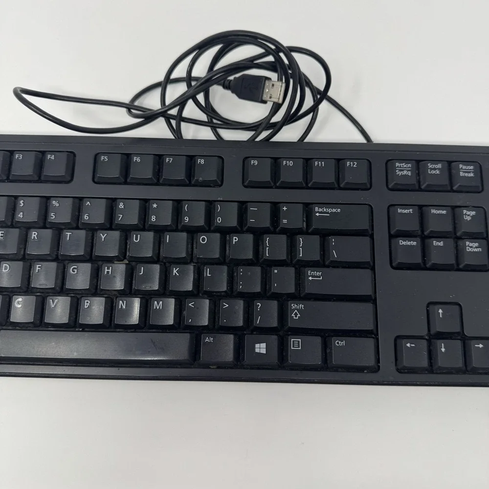 Dell KB212-B USB Quiet Key Keyboard‎ - Black - Tested